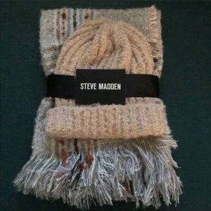 Steve Madden scarf and wrap